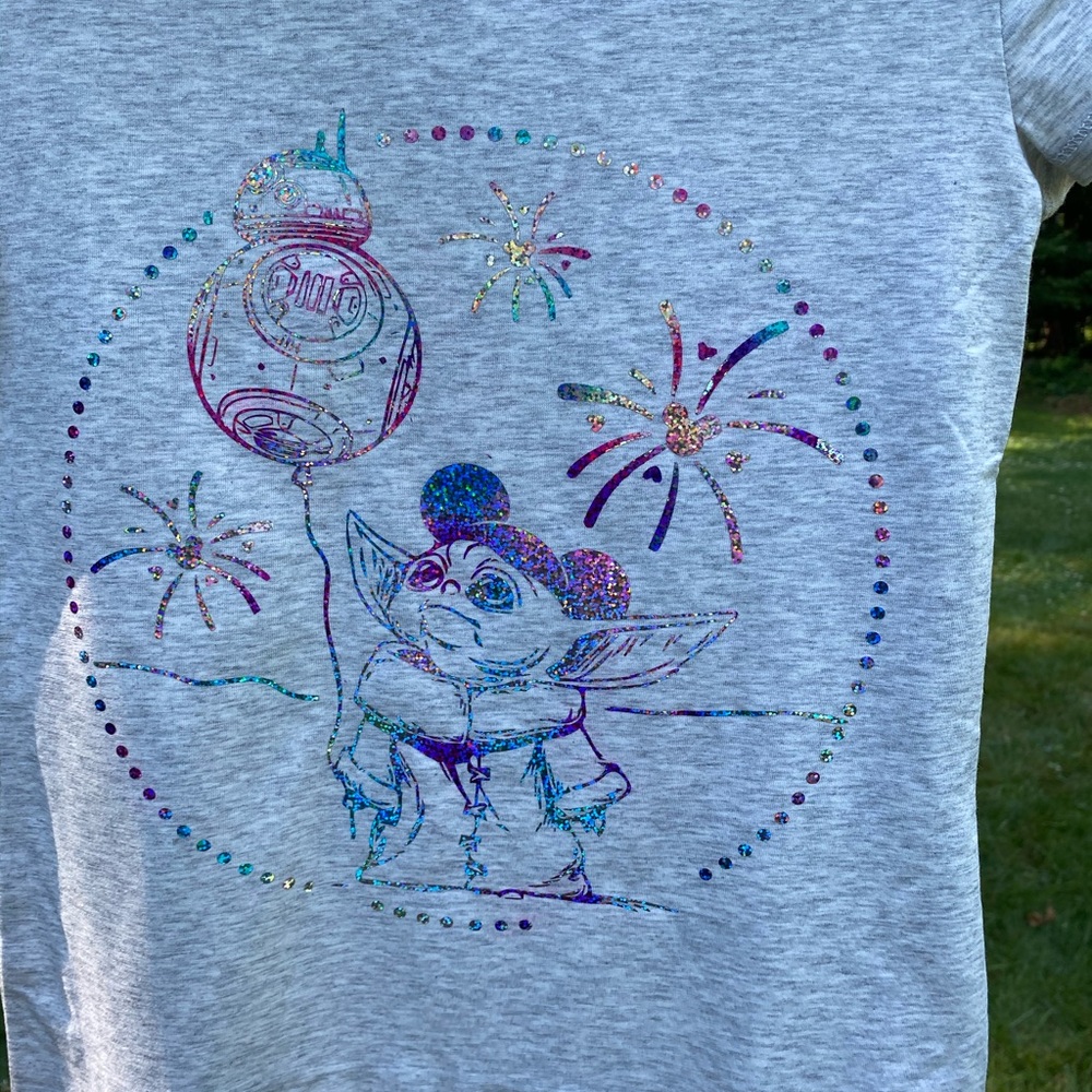 Bb8 & Baby Yoda Shirt Size‎ Small